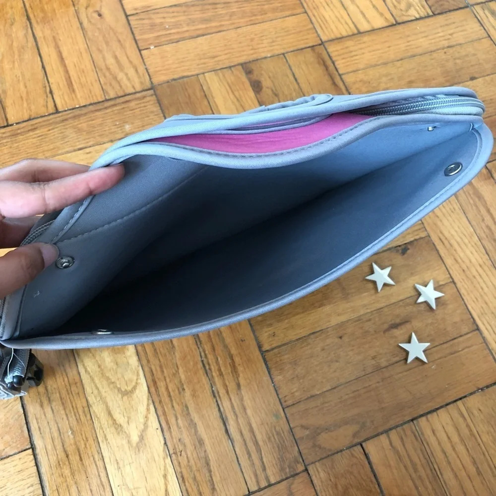 Laptop bag with detachable shoulder strap - Picture 2 of 8